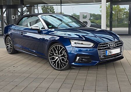 Audi A5 Cabrio 3.0 TDI quattro S Tronic AHK B&O ACC