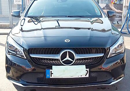 Mercedes-Benz CLA 200 Shooting Brake -Turbo VB.