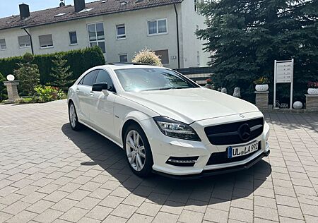 Mercedes-Benz CLS 350 CDI 4MATIC BlueEFFICIENCY AMG Paket