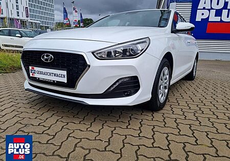 Hyundai i30 Kombi 1.4 Pure KLIMA+LED+START STOPP+TELE+HU