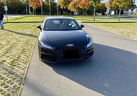 Audi TT Coupe 2.0 TFSI S tronic -