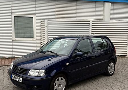 VW Polo Volkswagen 1.4 55kW Auto Basis Basis