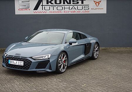 Audi R8 Coupe 5.2 FSI RWD"Nur 4200 km"