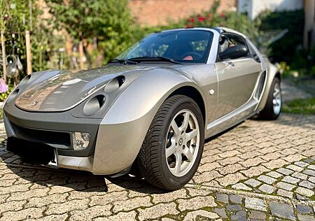 Smart Roadster , VB, sehr wenig km, Garagenwagen