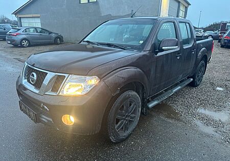 Nissan Navara 2.5 dCi Pickup Double Cab XE 4X4 Klima