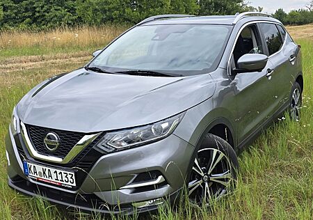 Nissan Qashqai 1.2-CONNECTA, Navi, Pano, PDC, 360°, AHK