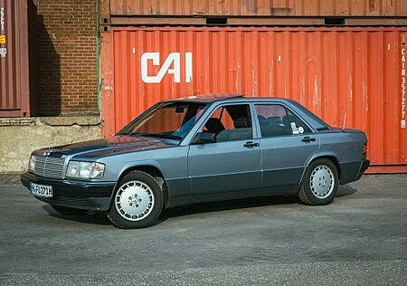 Mercedes-Benz 190 W201 190E
