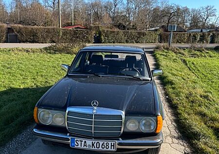 Mercedes-Benz 200
