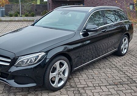 Mercedes-Benz C 220 d Avantgarde Standheizung COMAND ILS 360°