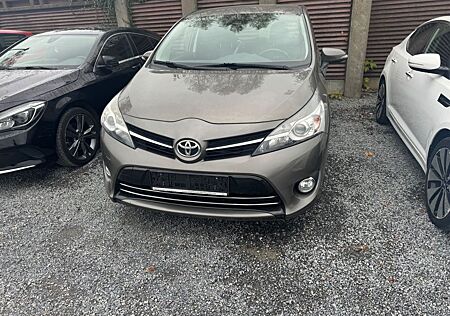 Toyota Verso Edition