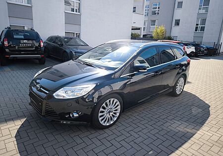 Ford Focus 2,0TDCi 163PS Titanium Turnier Top Ausstat