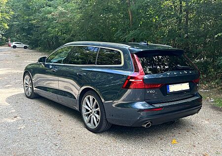 Volvo V60 T5 Geartronic Momentum Standheizung