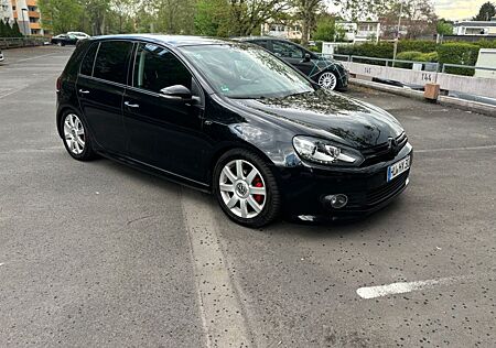 VW Golf Volkswagen 1.4 TSI 90 kW Style Style