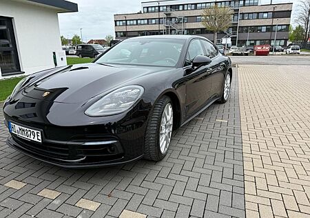 Porsche Panamera 4 E-Hybrid Soft,Nacht,Luft,Garantie,8Rä