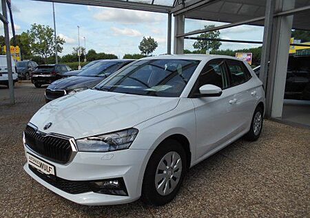 Skoda Fabia 1.0 MPI Essence Klima,SmartLink,GRA