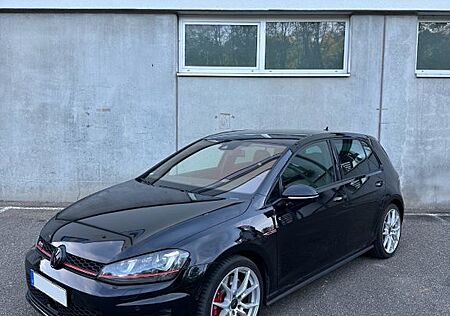 VW Golf Volkswagen 2.0 TSI DSG BMT GTI Performance GTI Per...