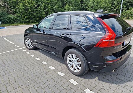 Volvo XC 60 XC60 D5 AWD Momentum Geartronic Momentum