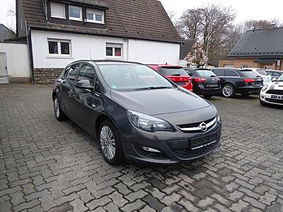 Opel Astra J Lim. 5-trg. Active