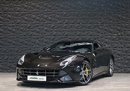 Ferrari F12 berlinetta - Full Carbon - Lift - Shields