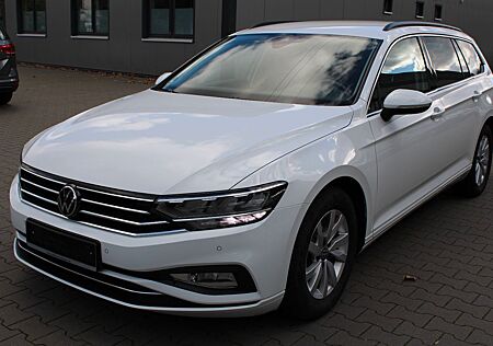 VW Passat Variant gebraucht kaufen VW Passat Variant Volkswagen Passat 2.0 TDI Variant Business AHK ACC Car Play