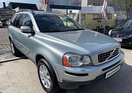 Volvo XC 90 XC90 D5 Momentum.Auto.Leder.Navi.7 Sitze