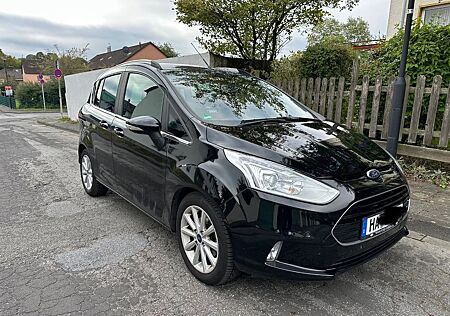 Ford B-Max 1,0 EcoBoost 92kW S/S Titanium Titanium