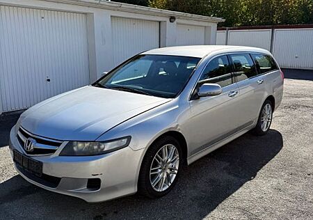 Honda Accord Tourer 2.0 Tüv neu