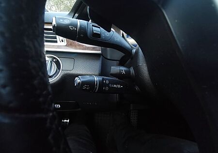 Mercedes-Benz E 350 E 350d T AMG 9g Led Pano Distronic AHK Memory H&