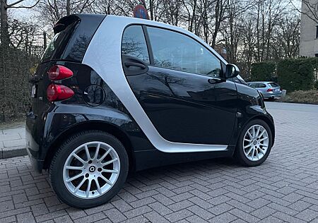Smart ForTwo 451 Passion - Panoramadach und NAVI