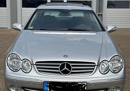 Mercedes-Benz CLK 200 KOMPRESSOR ELEGANCE Elegance