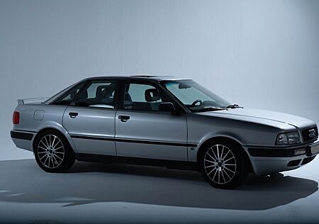 Audi 80 B4 quattro 2.0 Limousine Old- bzw. Youngtimer