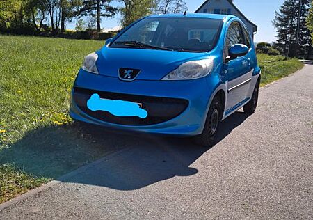 Peugeot 107 Filou 70 Filou
