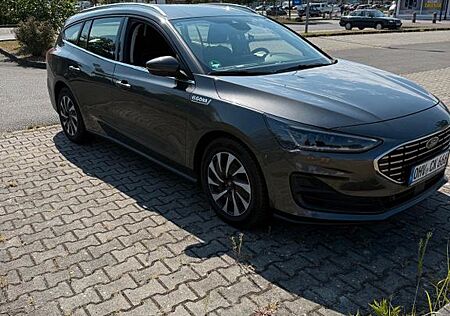 Ford Focus 1,5 EcoBlue Titanium Style Turnier Tit...