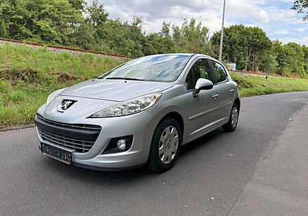 Peugeot 207 Tendance nue TÜV