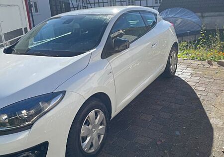Renault Megane Coupé Bose Edition ENERGY TCe 130 S&S...