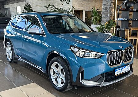 BMW iX1 30 xDrive xLine*SHZ*LED*360Cam*Navi*Leder*