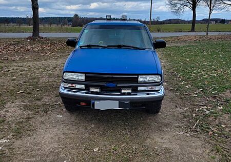 Chevrolet S-10