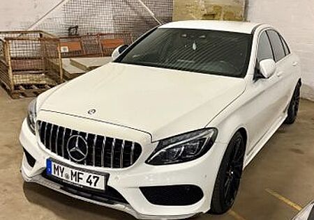 Mercedes-Benz C 220 C220D AMG Paket *Top gepflegt*