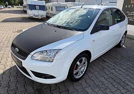 Ford Focus Lim. Style 1.6 4trg Klima Alu TÜV 10/26