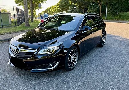 Opel Insignia ST 2.0 CDTI ecoFLEX Innovation OPC LINE