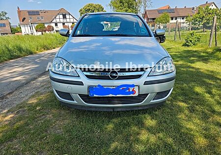 Opel Corsa C Enjoy mit Style-Paket