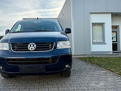 Volkswagen T5 Transporter Bus Multivan Highline