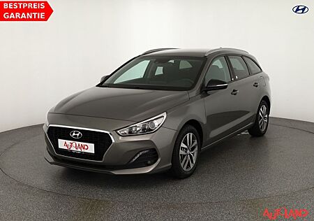 Hyundai i30 Kombi 1.4 T-GDI YES! DCT Navi Sitzheizung