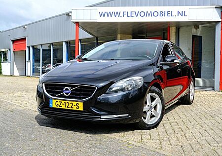 Volvo V40 2.0 D2 120pk Momentum Business Navi|Clima|LM