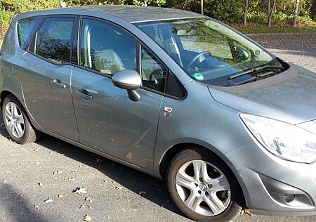 Opel Meriva 1.4 150 Jahre 88kW 150 Jahre