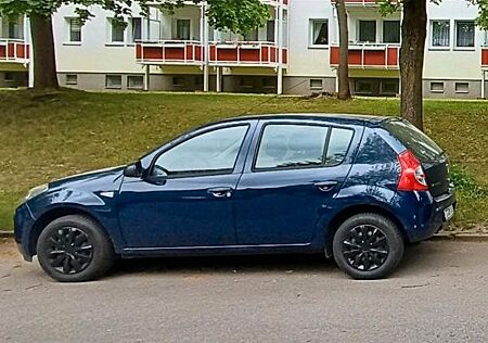 Dacia Sandero 1.2 16V 75 -