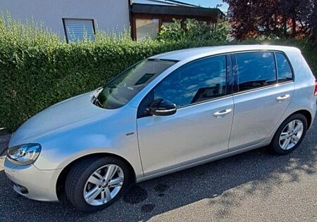 VW Golf Volkswagen 1.4 TSI 90 kW MATCH MATCH Standheizung