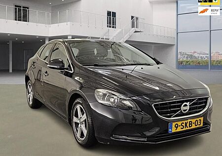 Volvo V40 1.6 D2 Momentum EXPORT
