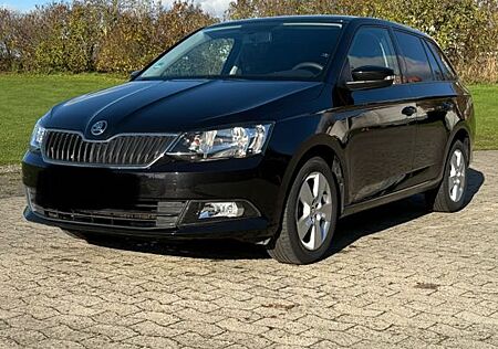 Skoda Fabia 1.0l MPI 55kW Ambition Klima, AHK, Winter-