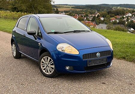 Fiat Grande Punto 1.4 8V Active*Klima*5Türig*